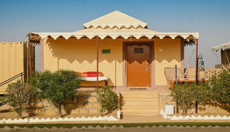 lakhmana desert camp with swimming pool