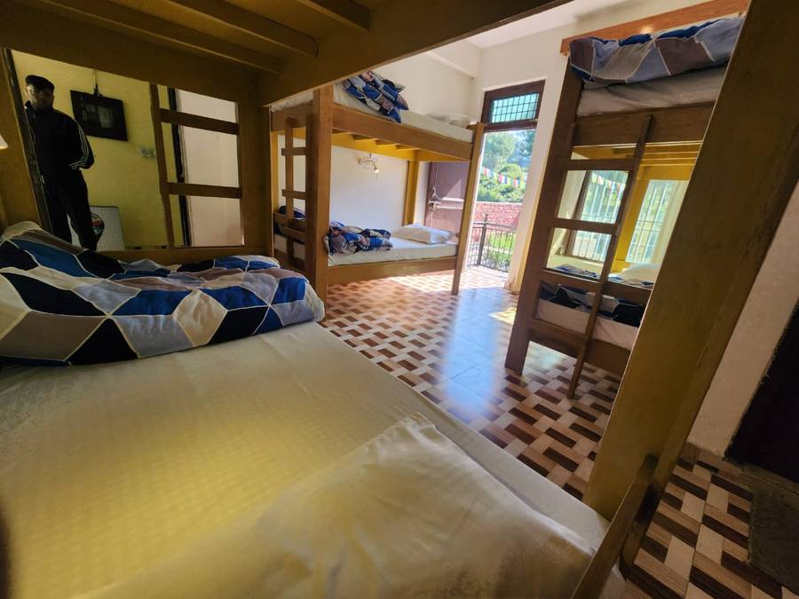 River View Villa,,3 star