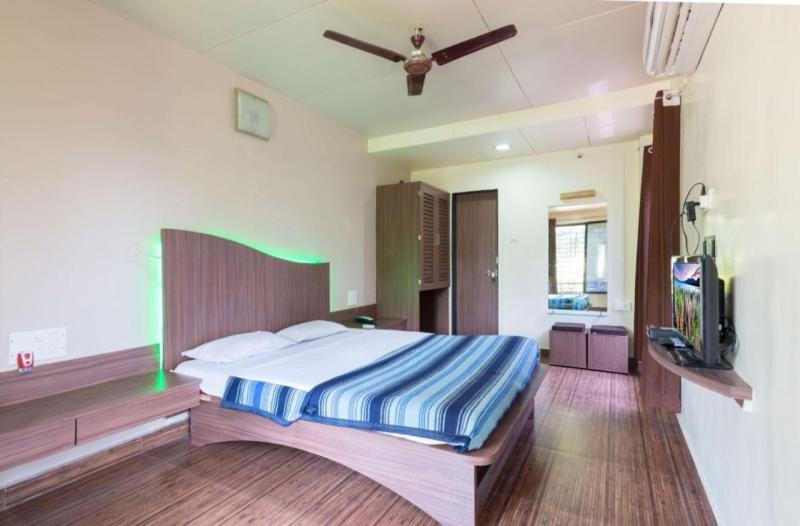 Balaji Resorts,,3 star