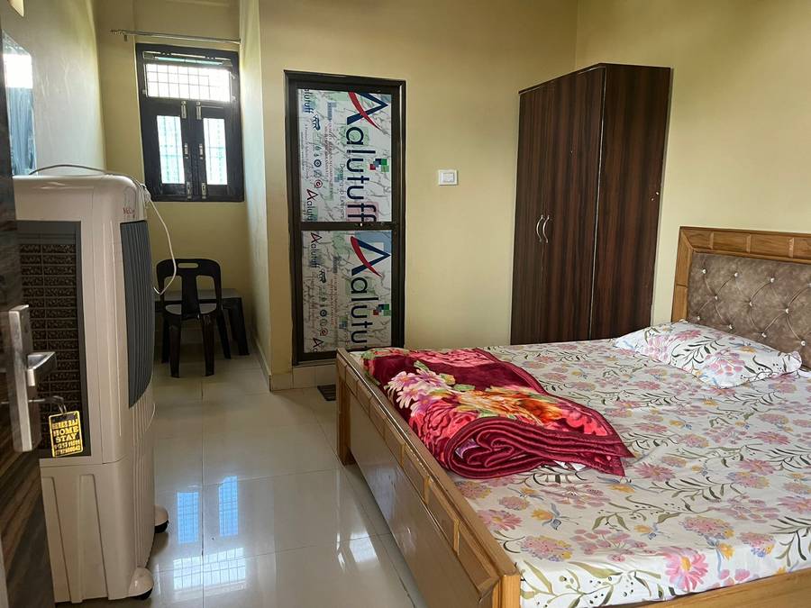 Shree Raj Homestay,Faizabad,2 star