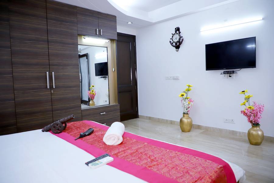 fortune home service apartment 3bhk j 215 saket