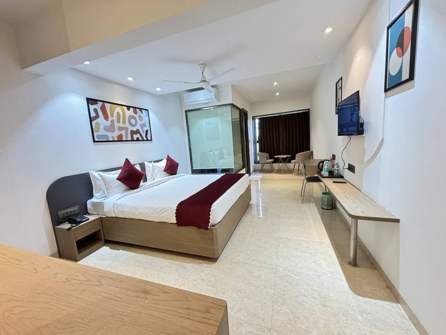 hotel hsquare andheri