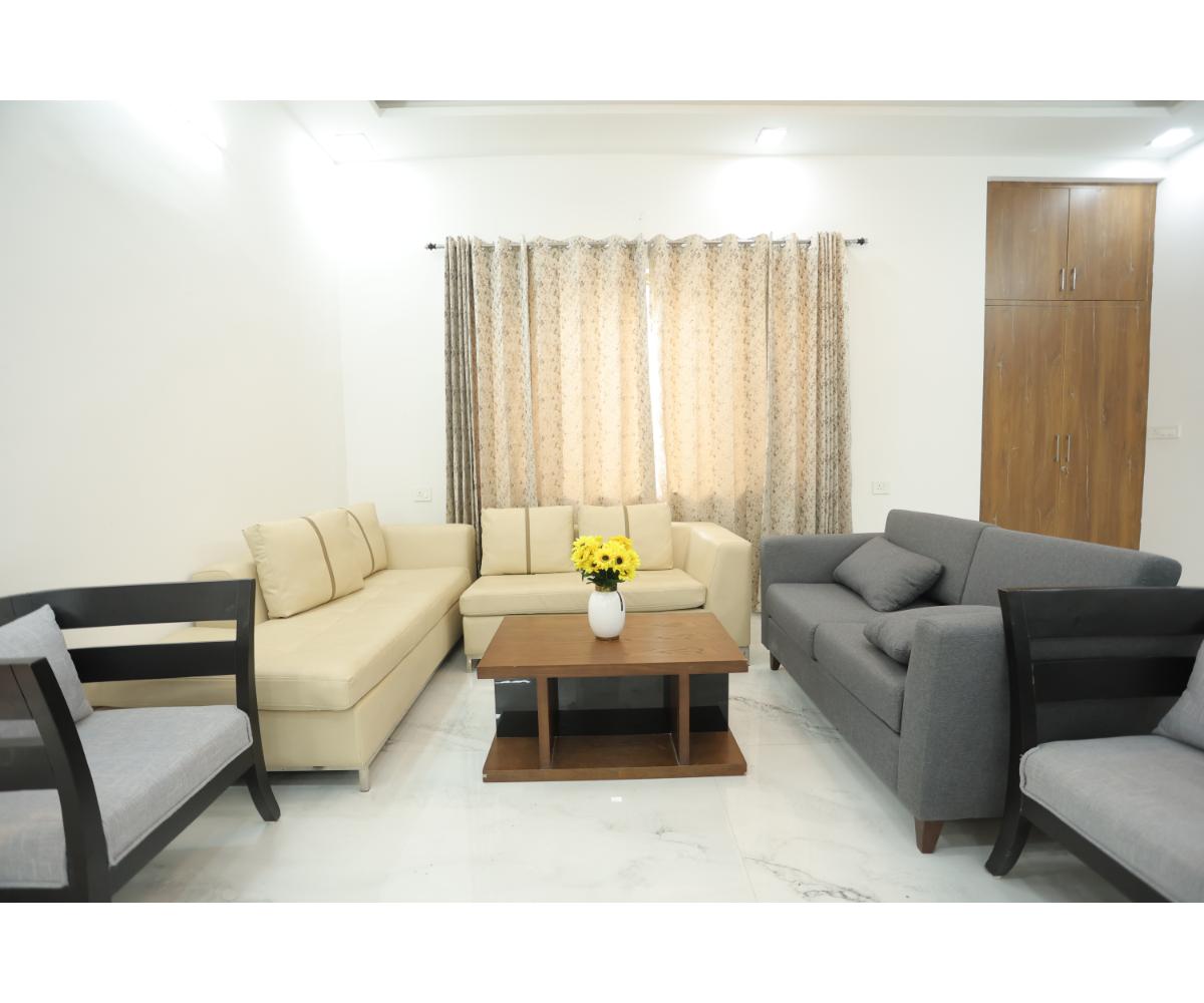 The Salan Heights,,3 star
