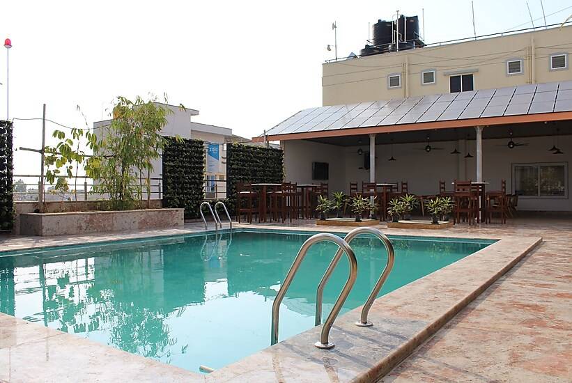 hotel presidency electronic city