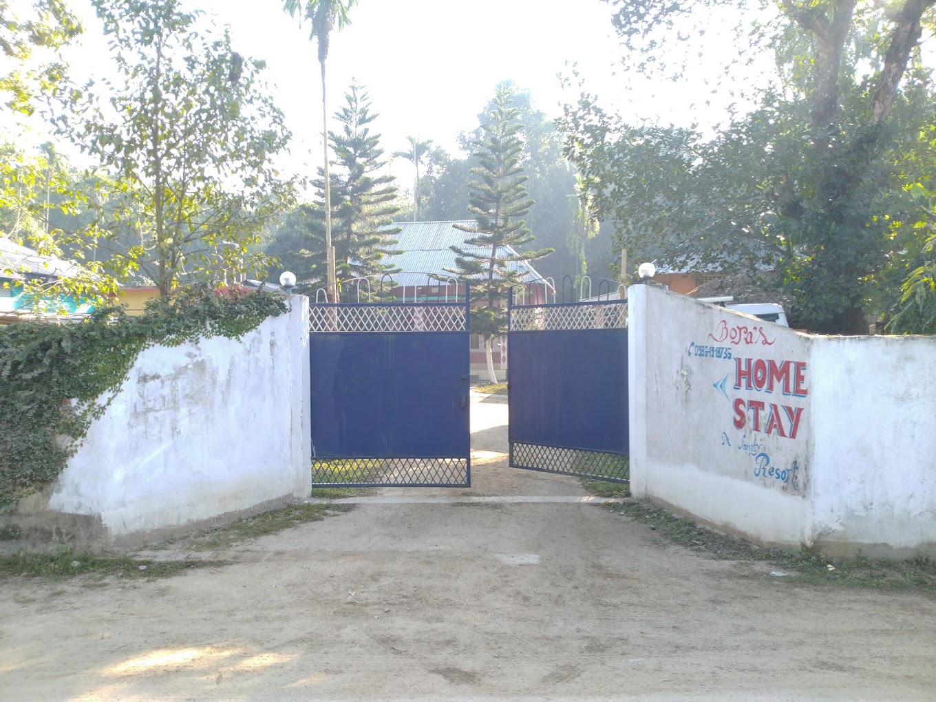 boras home stay kaziranga