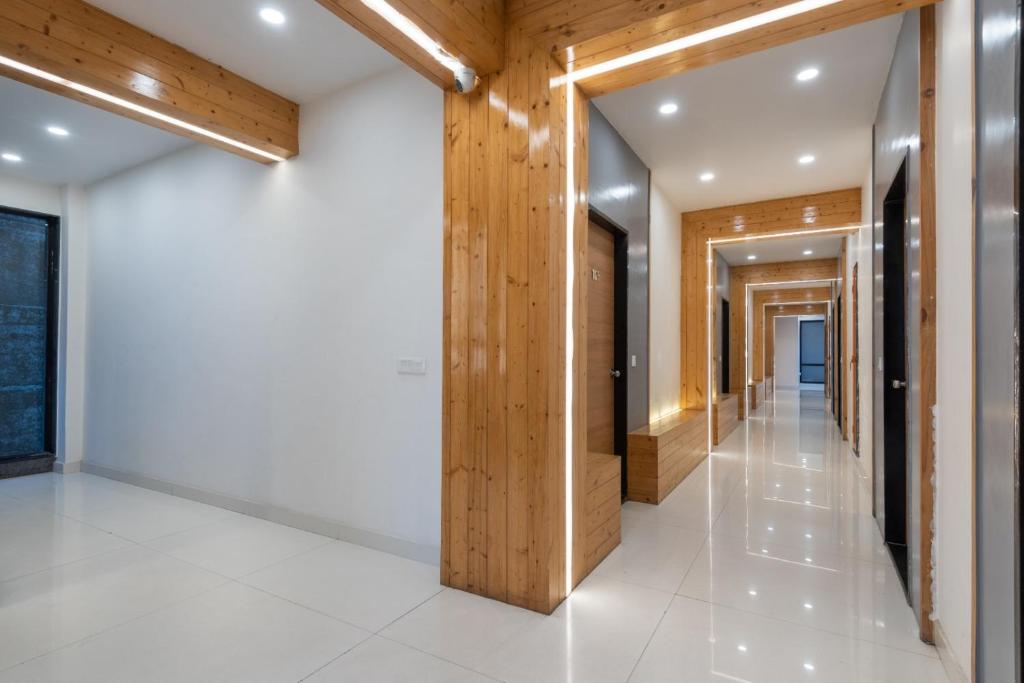 Mv Acosta By Lawrence Hotels,Kempty Fall Road,4 star