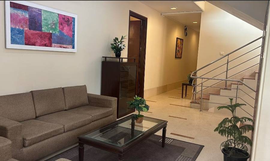 enkay suites dlf cybercity