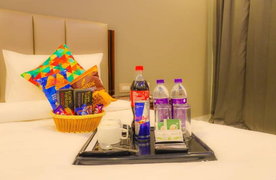 vaabi saabi hotel medanta