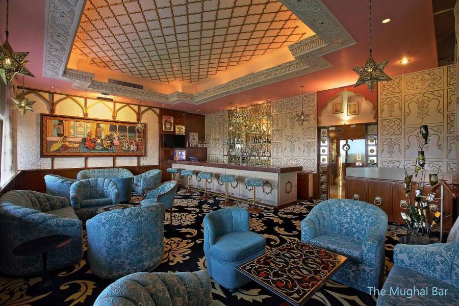 Hotel Clarks Shiraz,Idgah Colony,5 star