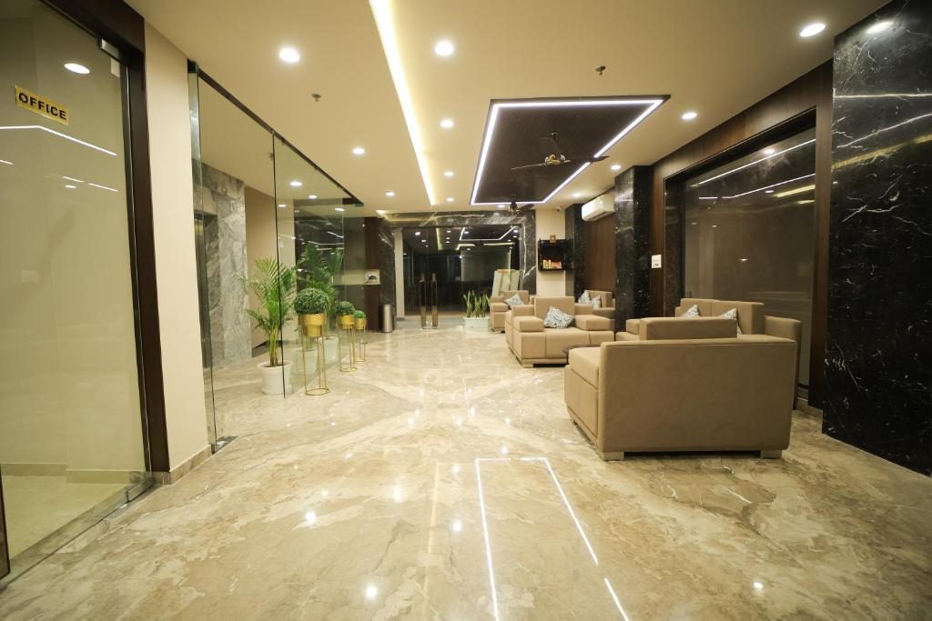 maruti group of hotels the shivam