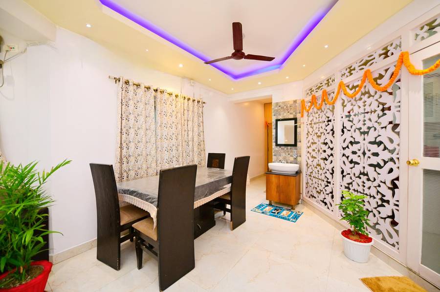 Airport Residency Hotel,Main Road, Ranchi ,3 star