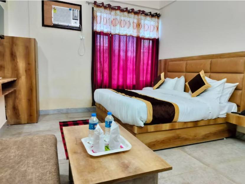 Sai Sunder Inn,Asia Chowk,3 star