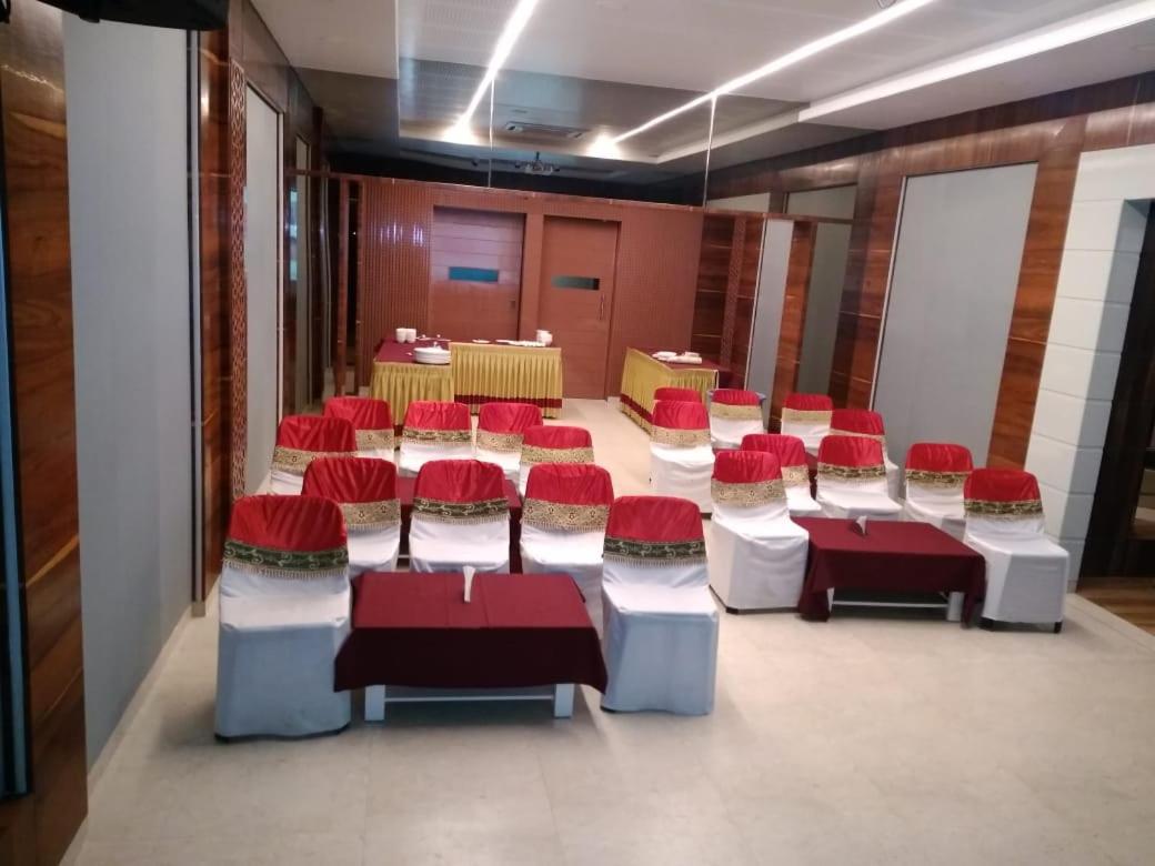 Hotel City Park,India>>Solapur,3 star