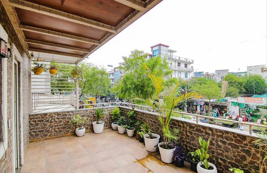 Hotel Divine Residency By Jmd Group Near Yashobhoomi,Bijwasan,3 star
