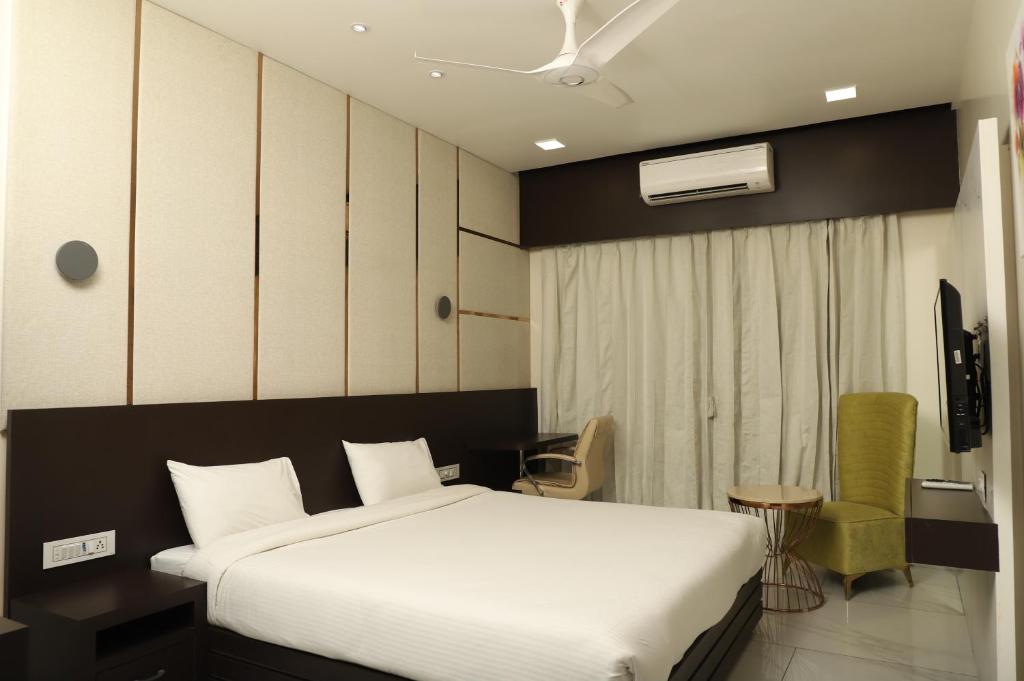 Hotel Florence Nanded,,3 star