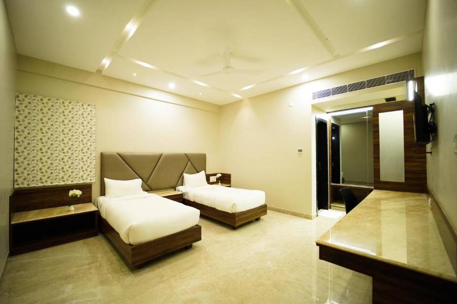 Sun Shine Hotel,Kanakapura - 65Kms From Bangalore,3 star