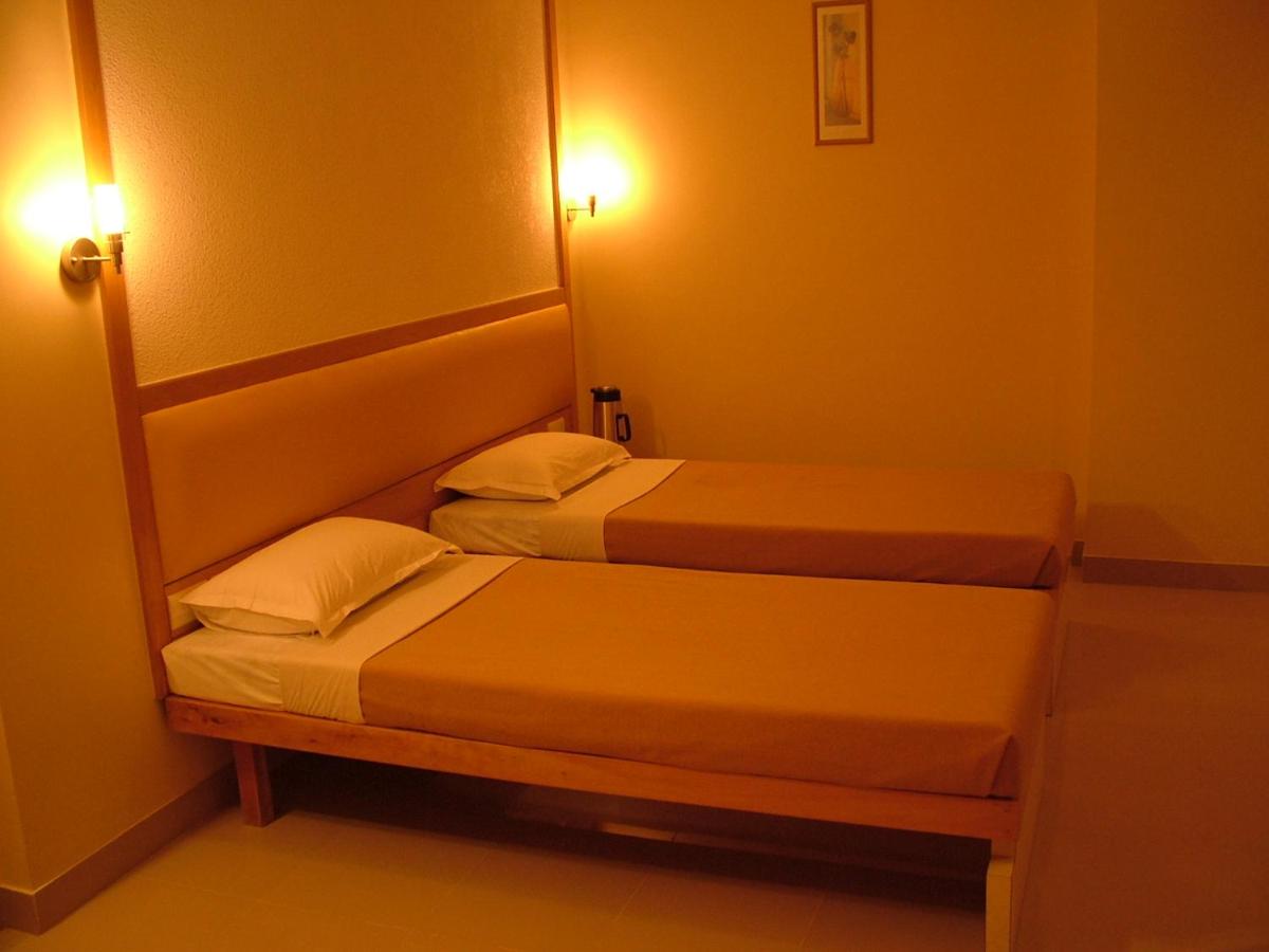 Hotel City Park,India>>Solapur,3 star