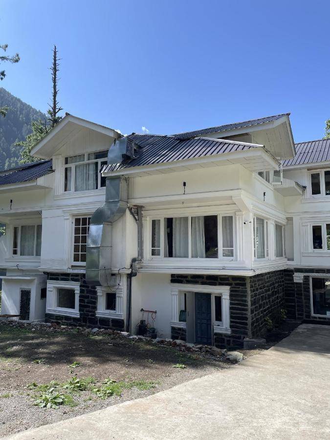 Xenious White House Eco Resort ,,3 star