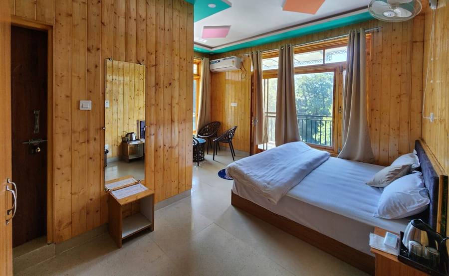 River View Villa,,3 star