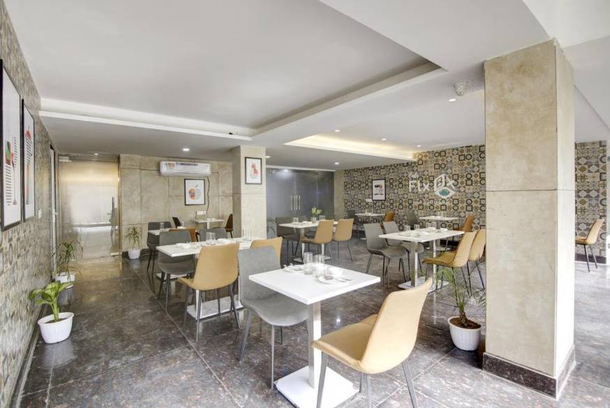 Flxho Quad - Luxury Studio Apart Hotel,Dlf Phase 3,3 star