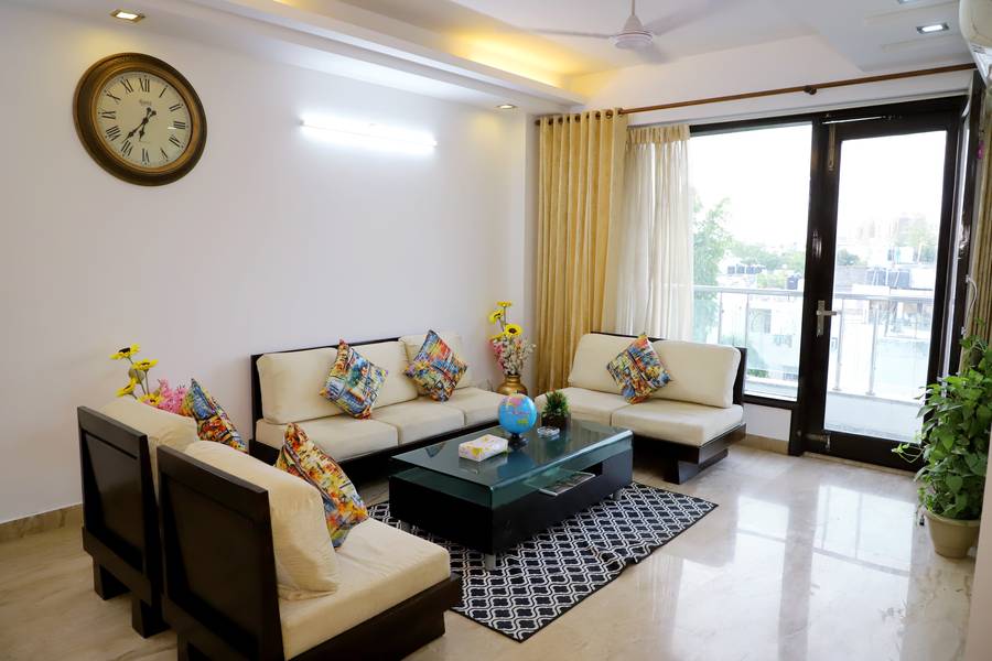 Fortune Home Service Apartment 3Bhk,J-215 Saket,J 215 Saket Road Block J,5 star