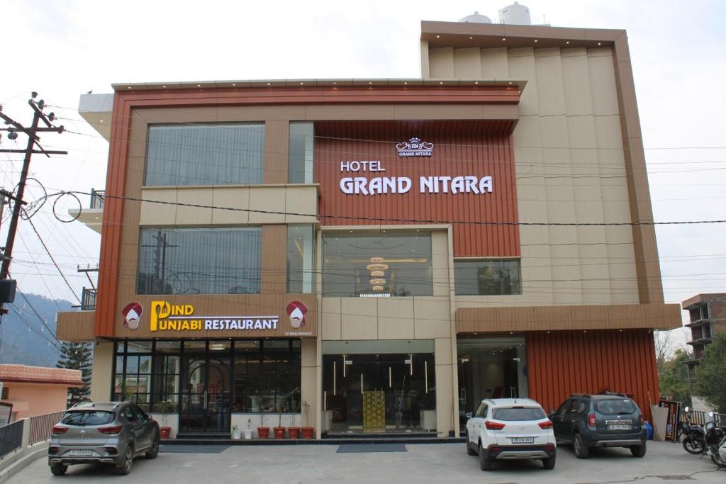 hotel grand nitara