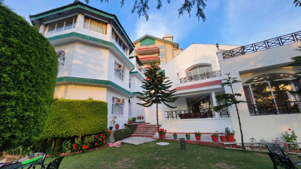 The Royal Ark, Dharampur,4 star