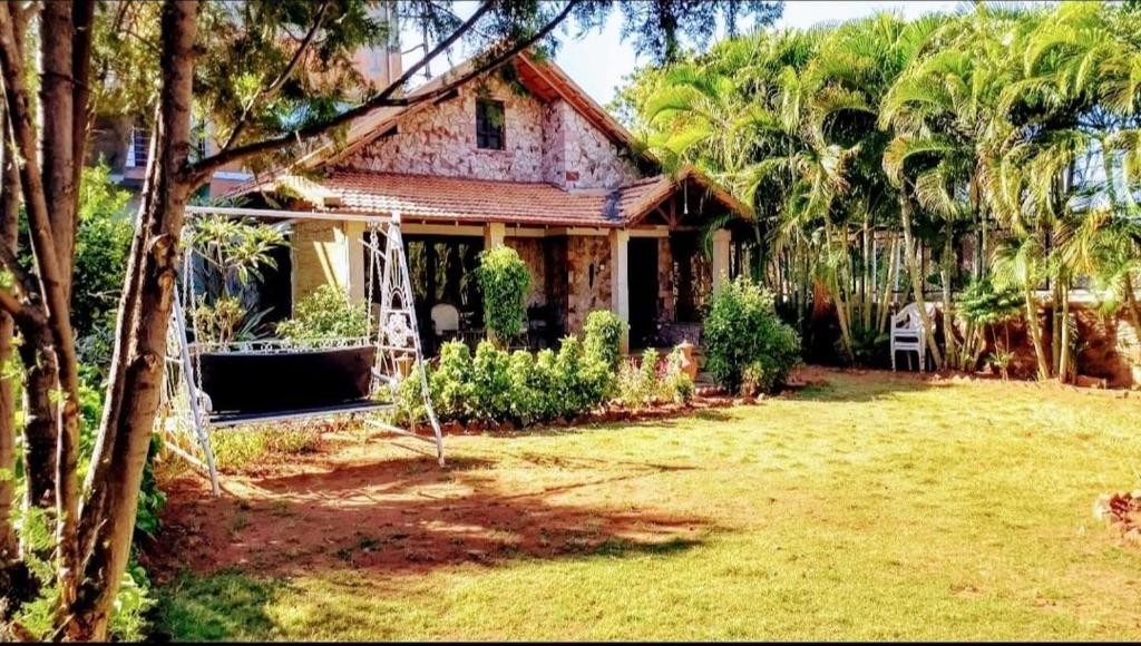 Badami Heritage Resort,Bagalkot>>Badami,3 star