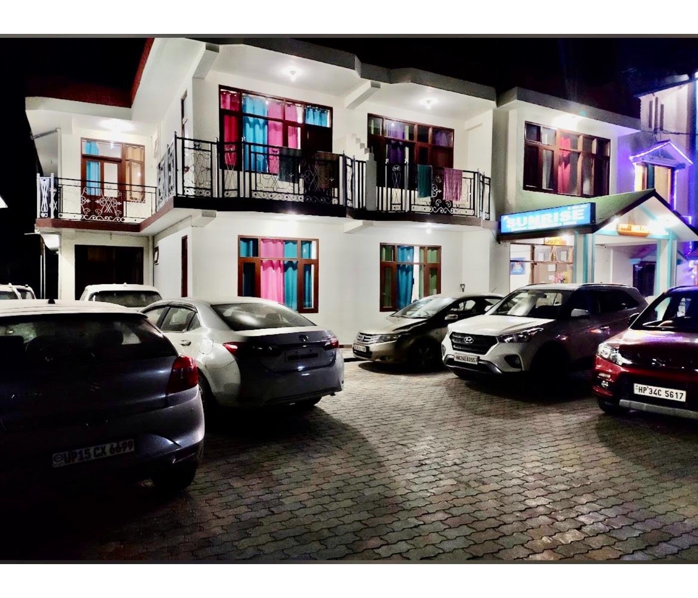 Sunrise Guest House,Sosan,2 star