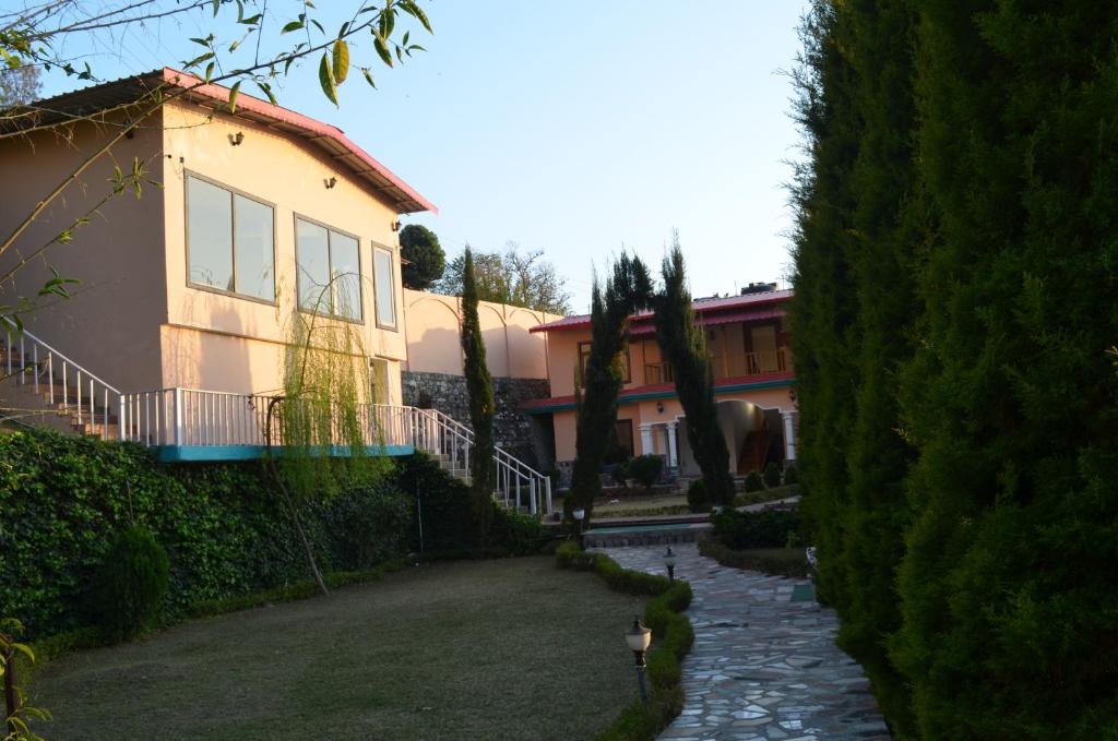 Nabh Resorts,,3 star