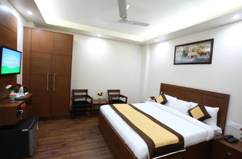 Hc Grand Hotel,Jasola, Delhi,3 star