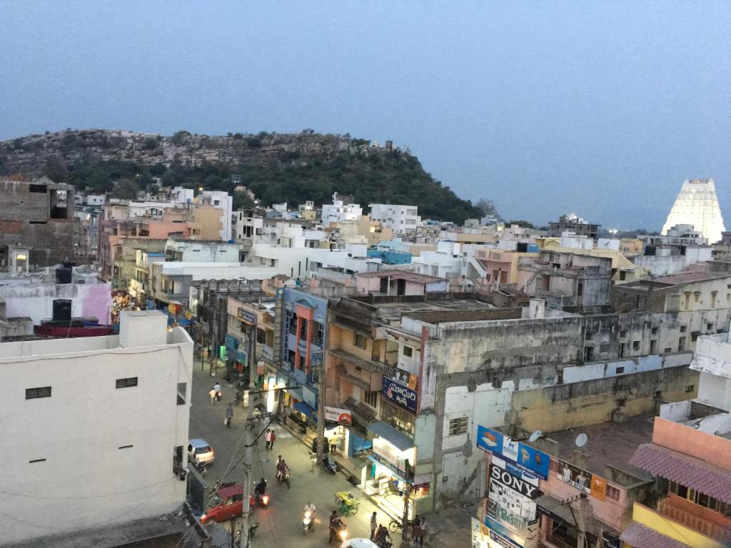 Jayaram Residency Srikalahasti,Renigunta>>Chittoor,3 star