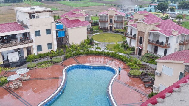 Trinantara Resort And Spa,,4 star