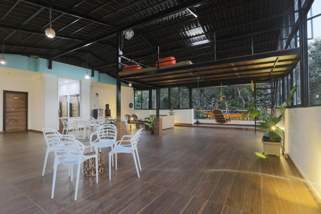 Rankk Stays,Arambol,3 star