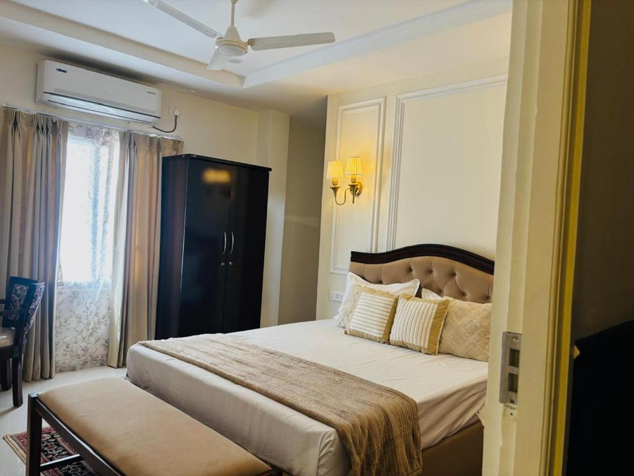 Hotel Granton,,3 star