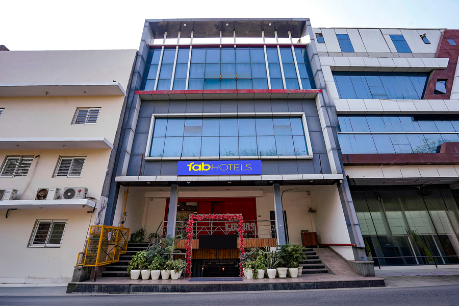 fabhotel mvr