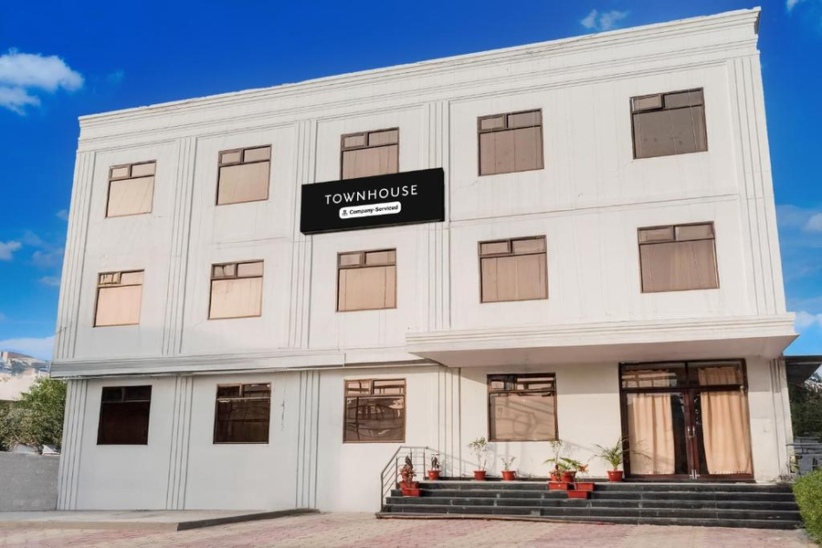 townhouse jodhpur cantt railway junction formerly nirmala palace