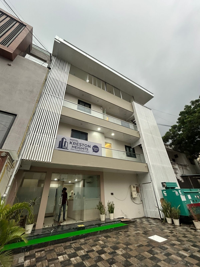 hotel tavooza formely kreston height