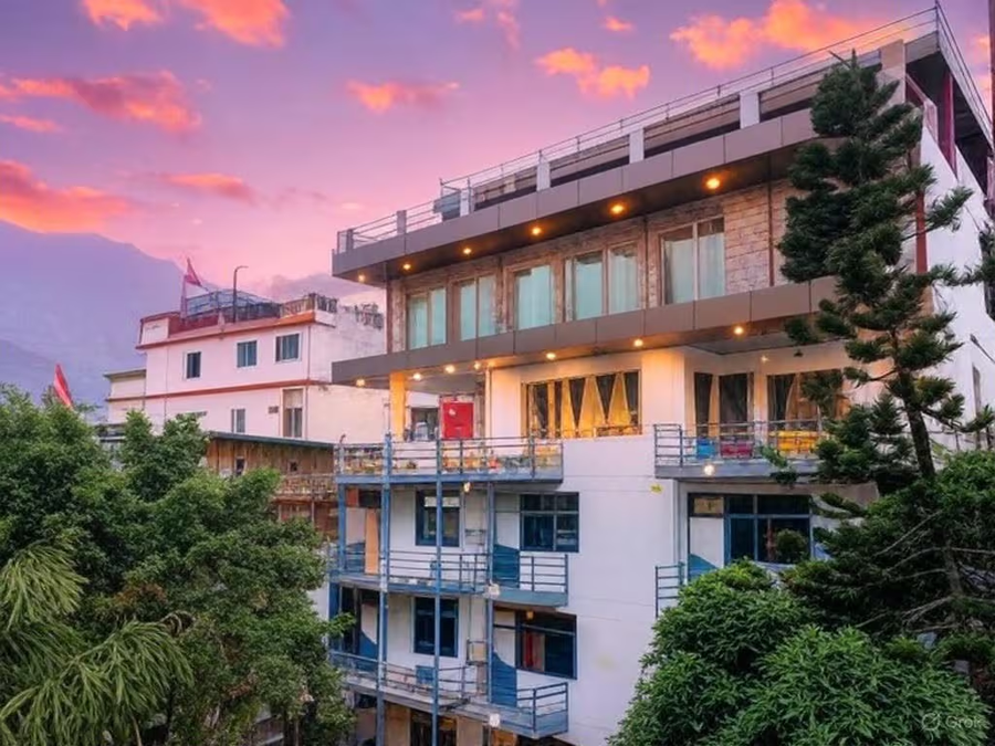 Zoukstayz,>>Tapovan, Rishikesh ,3 star