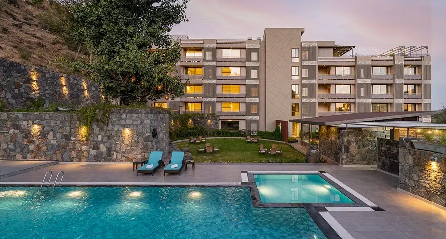 stone wood hotel kumbhalgarh