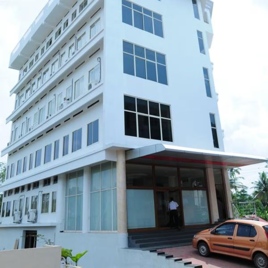 Hotel Lals Residency,,3 star