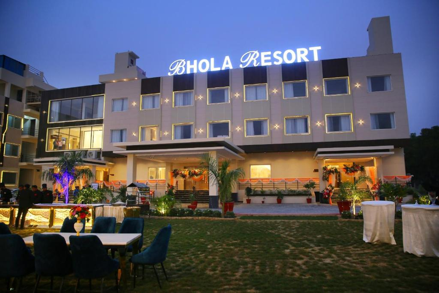 bhola resort