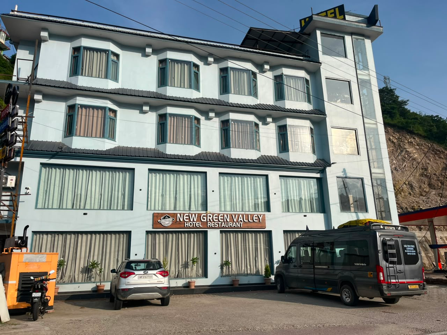 new green valley hotel and restaurant