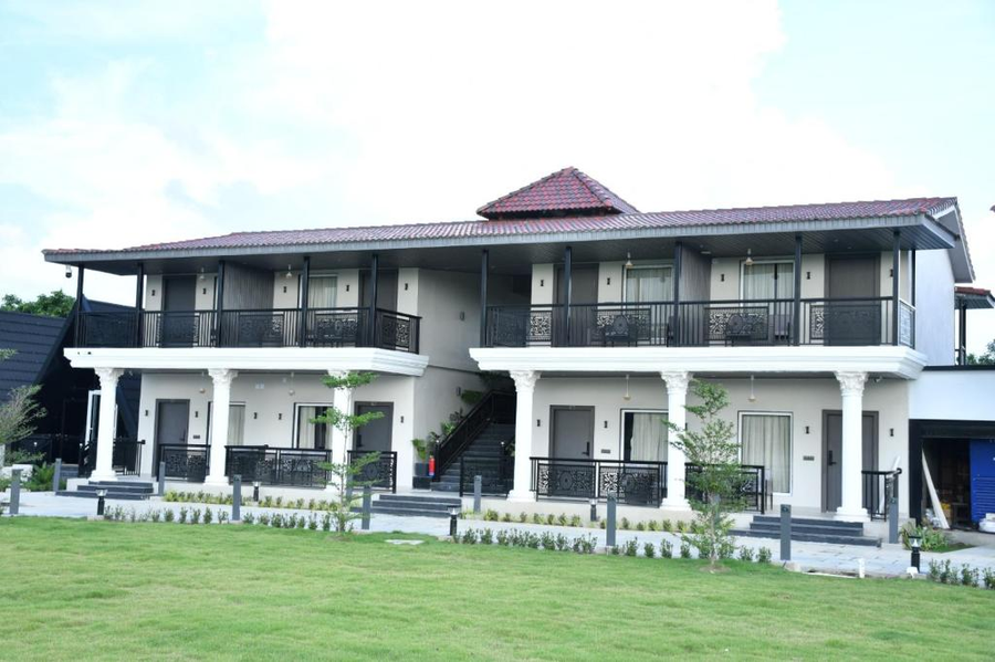 Dev Shanti Hotel And Resort,Tarapith,4 star