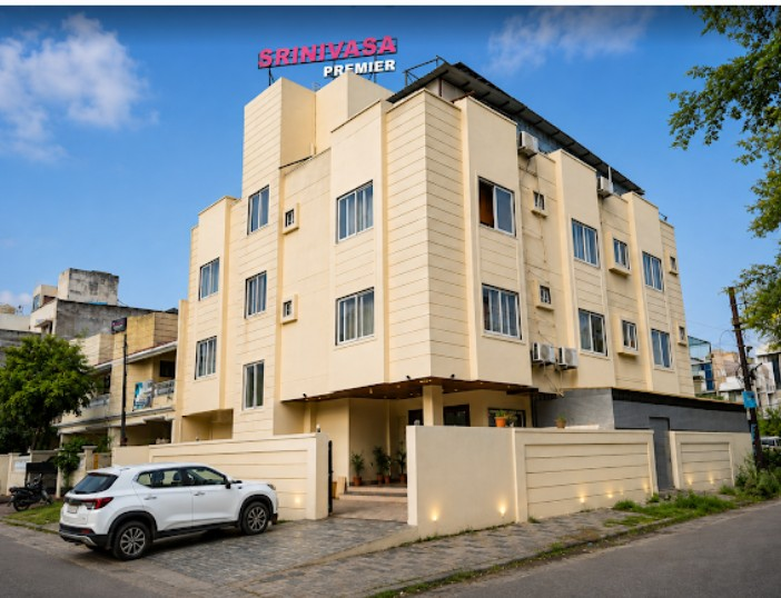 hotel srinivasa premier vijay nagar