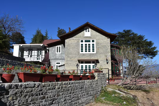 Deodar Manor Khajjiar,Khajjiar,3 star