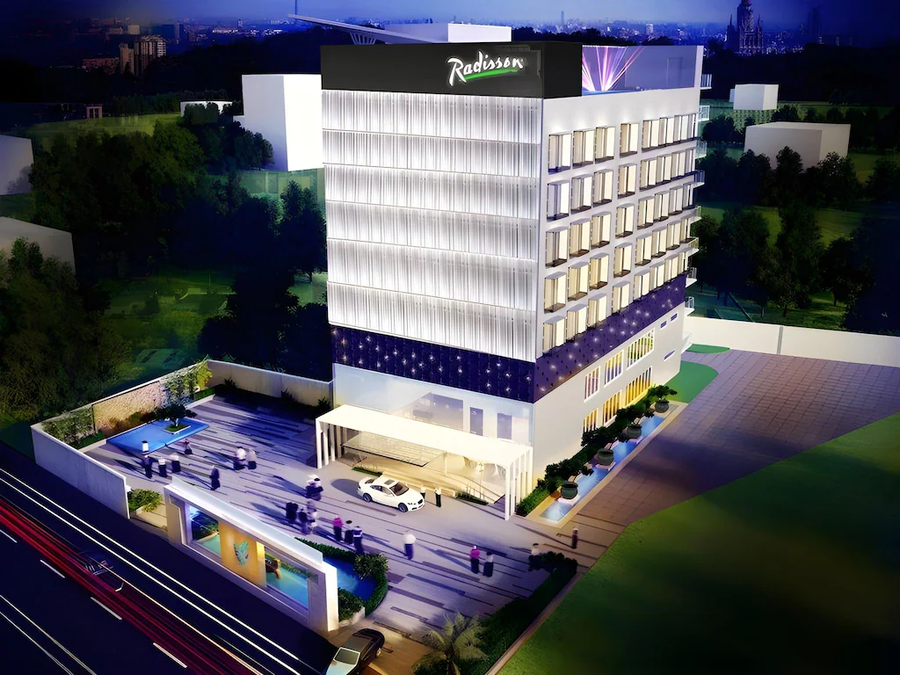 Radisson Lucknow City Center,Hazratganj,4 star