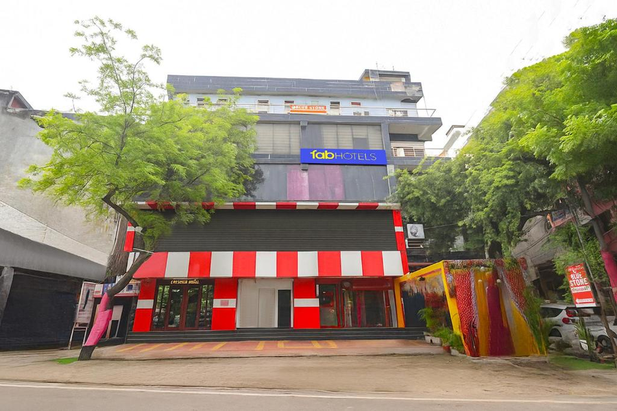 Fabhotel Blue Stone,Delhi|New Delhi,3 star