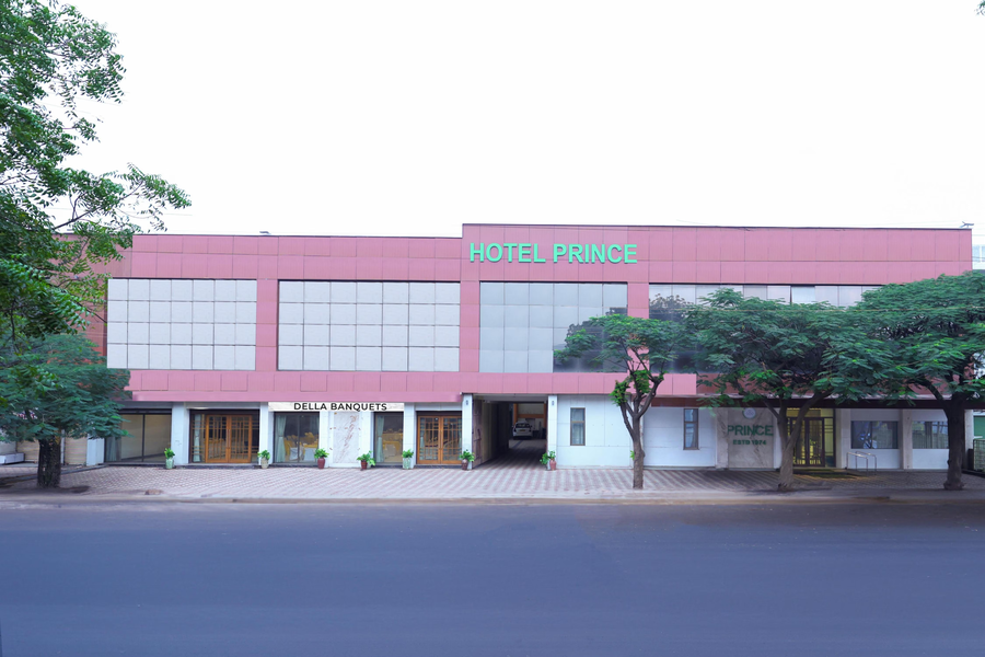 Hotel Prince,Gujarat>>Bhuj,3 star