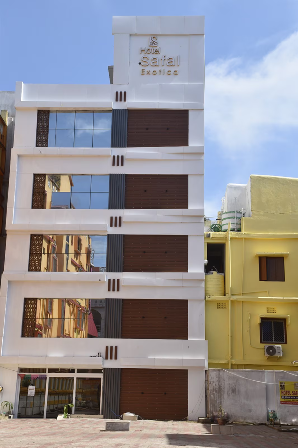 hotel safal exotica